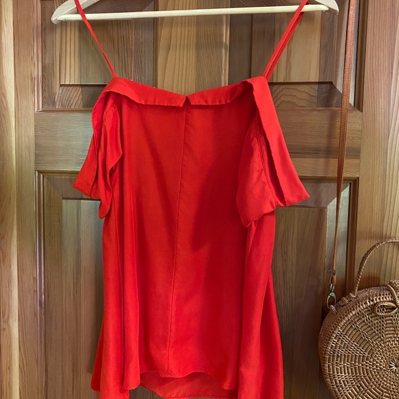 off the shoulder tank - Picture 2 of 2